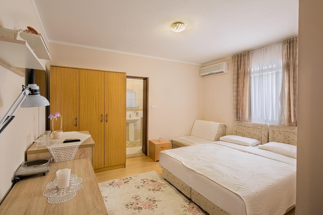 Apartmani Zeljko Vujovic Budva Exterior photo